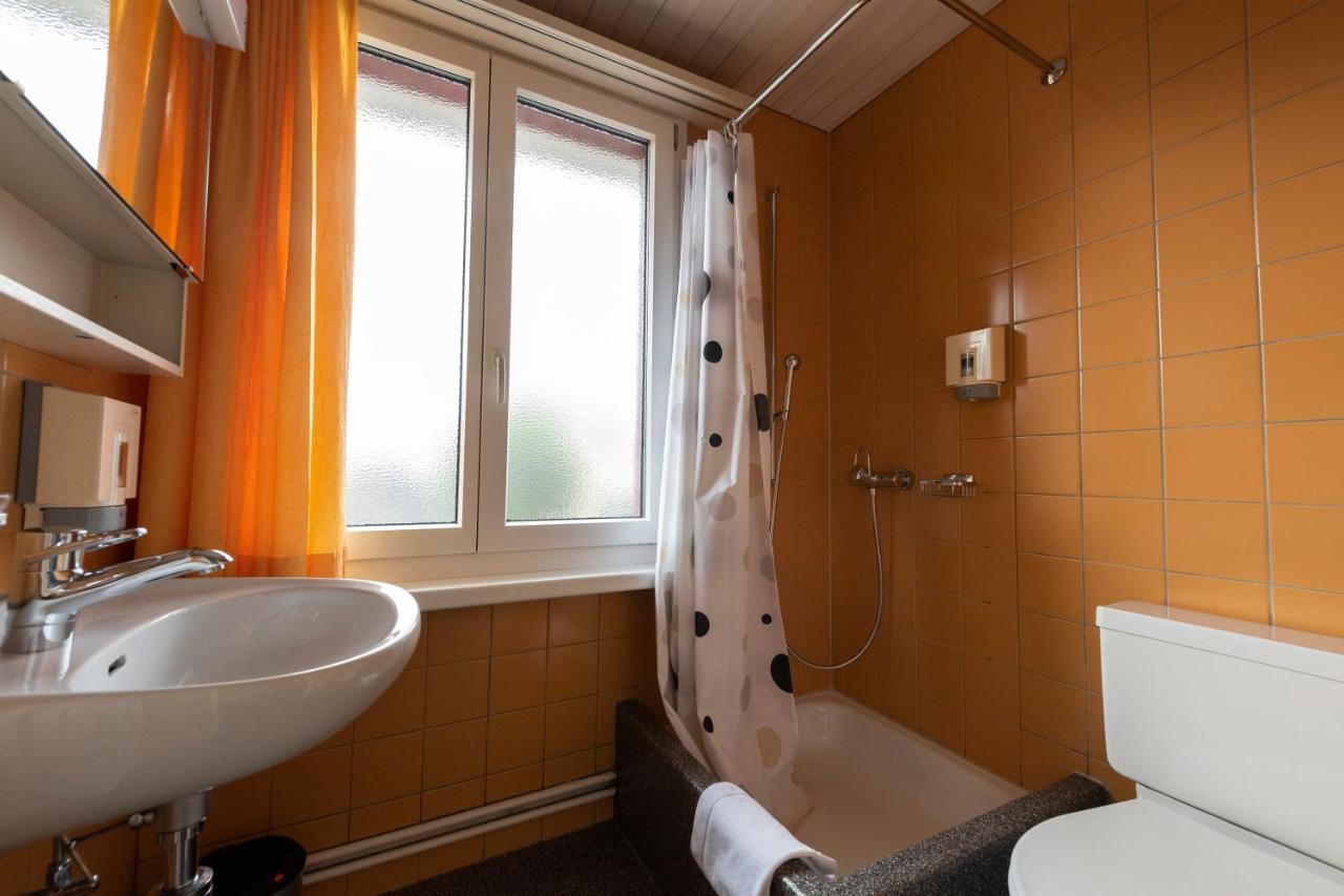 Gasthof Pizzeria Weingarten Affoltern Am Albis Exteriör bild